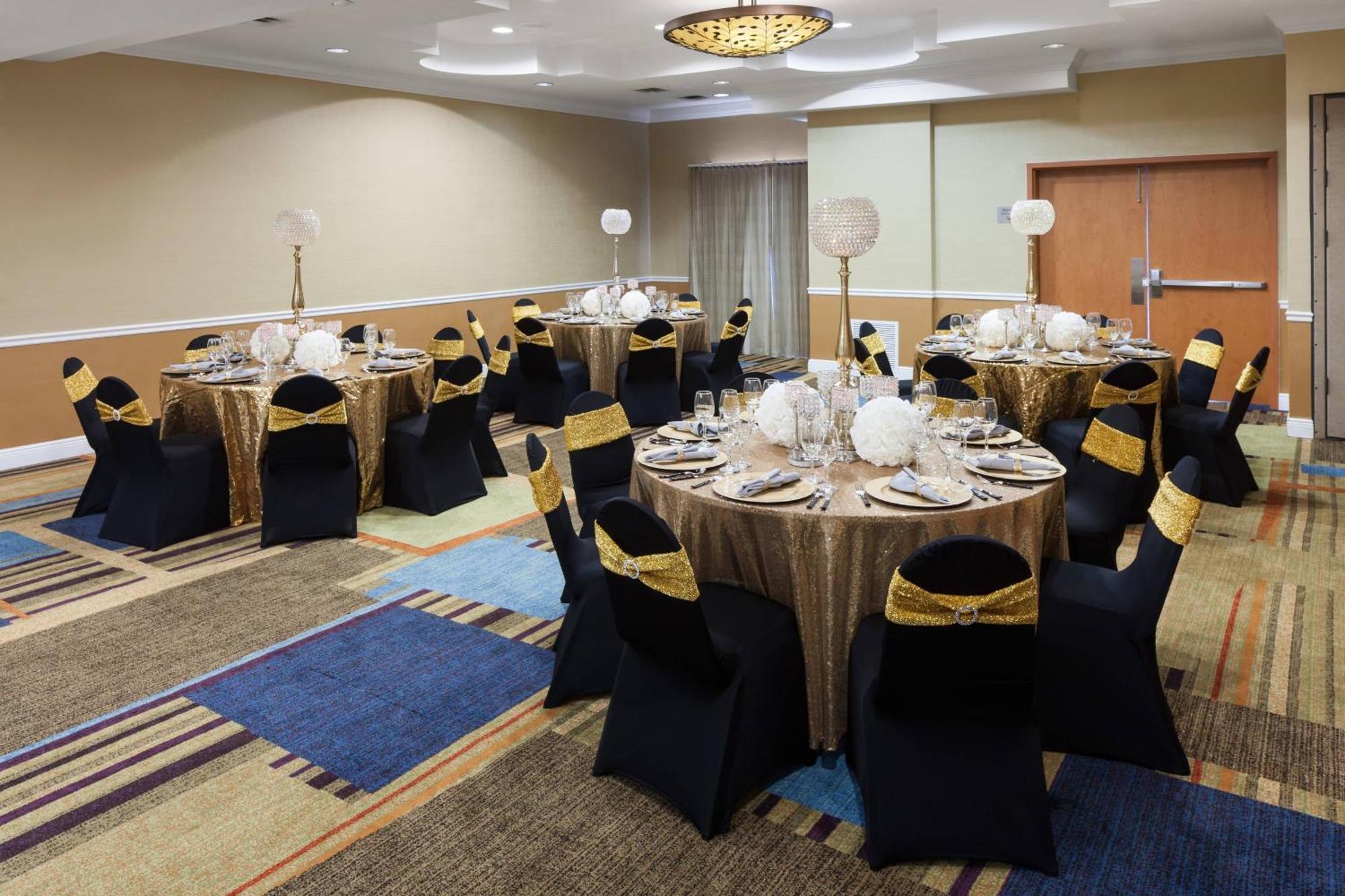 Fairfield Inn & Suites Jacksonville Butler Boulevard Exteriör bild