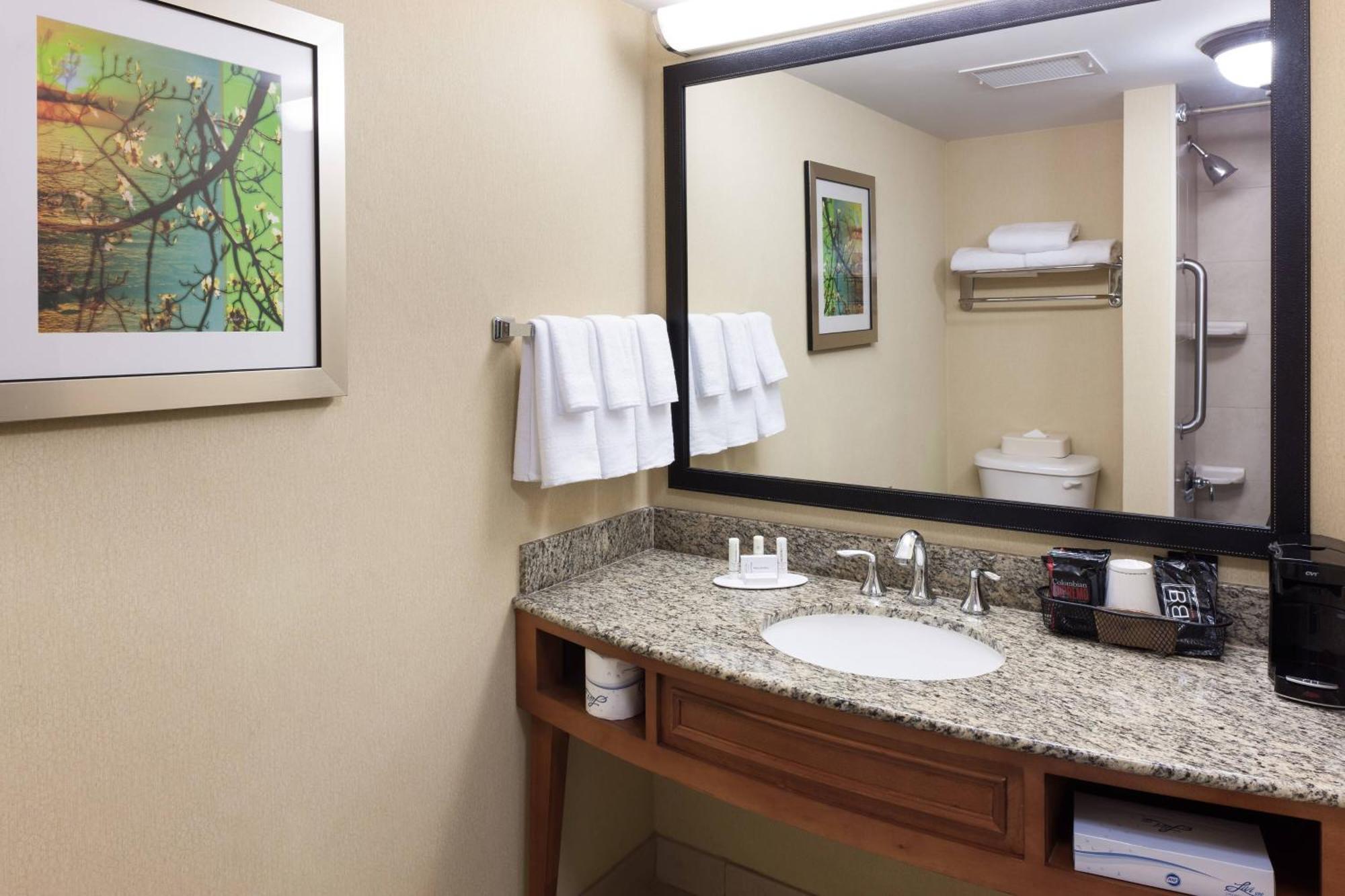 Fairfield Inn & Suites Jacksonville Butler Boulevard Exteriör bild