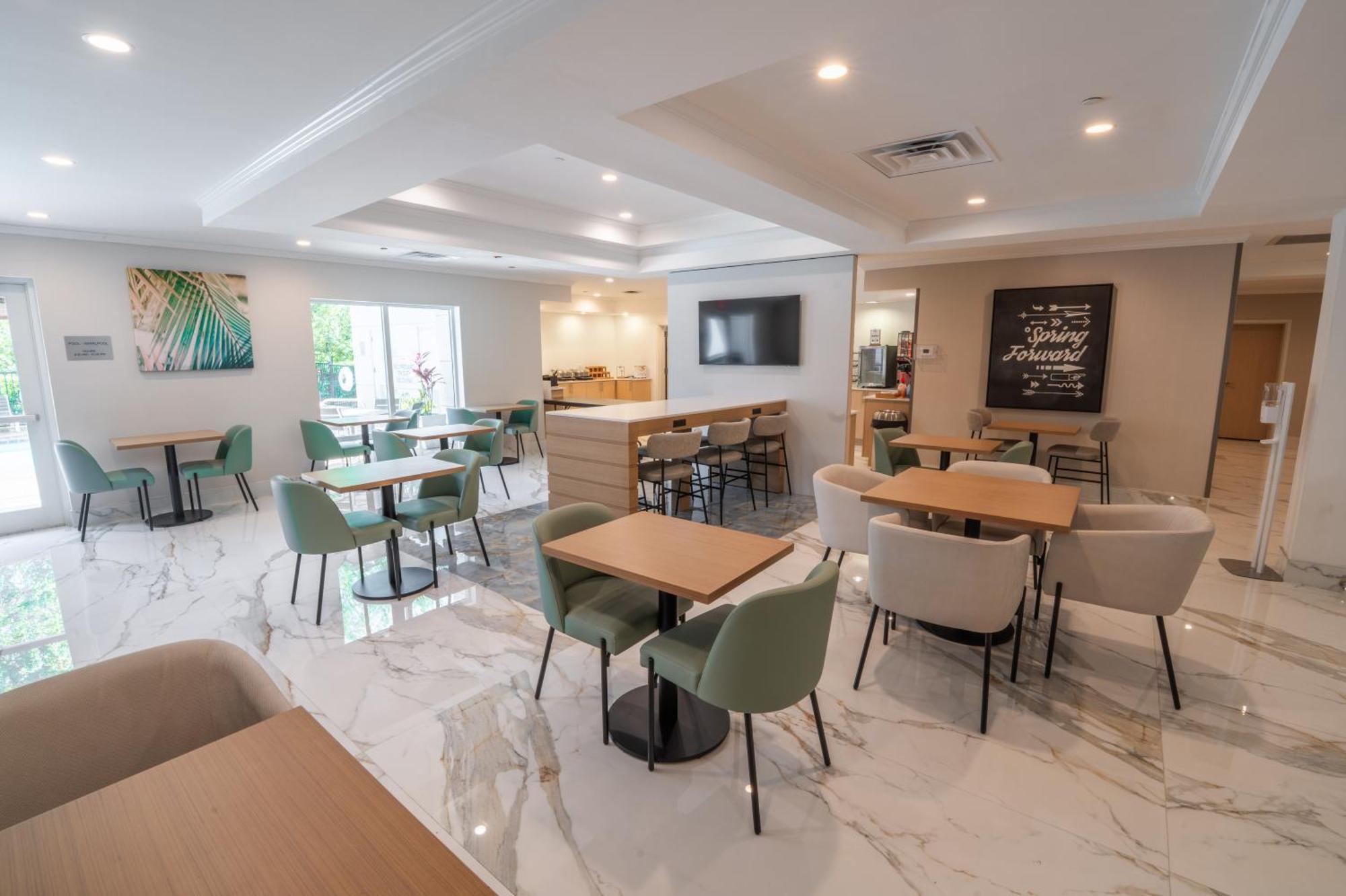 Fairfield Inn & Suites Jacksonville Butler Boulevard Exteriör bild