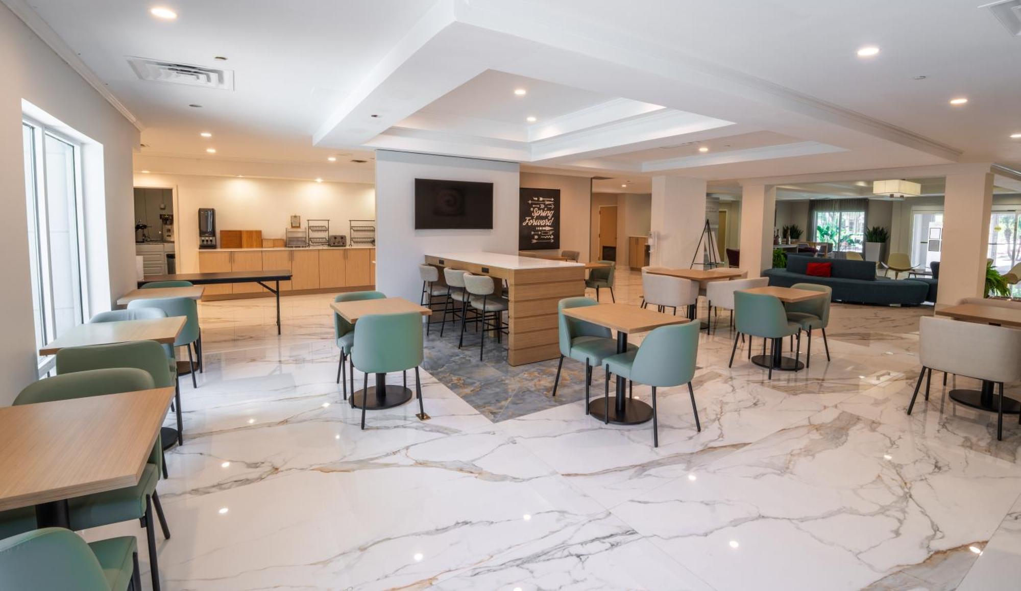 Fairfield Inn & Suites Jacksonville Butler Boulevard Exteriör bild