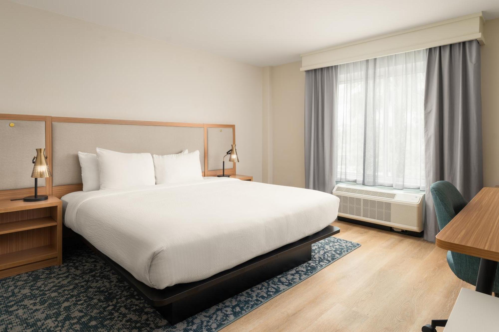 Fairfield Inn & Suites Jacksonville Butler Boulevard Exteriör bild