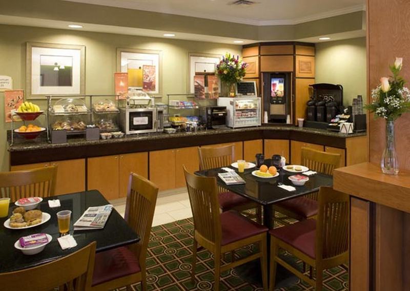 Fairfield Inn & Suites Jacksonville Butler Boulevard Exteriör bild