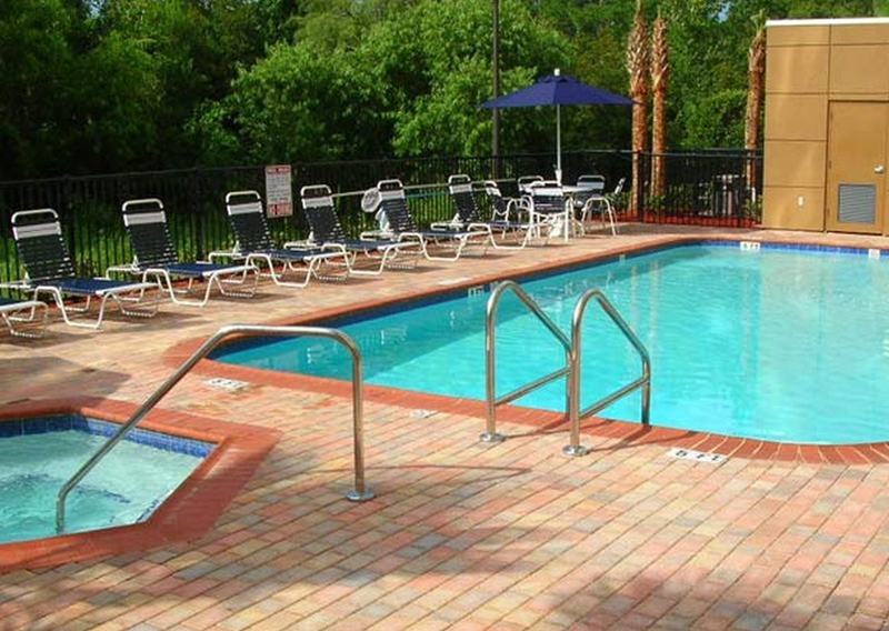 Fairfield Inn & Suites Jacksonville Butler Boulevard Exteriör bild