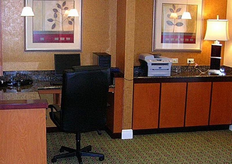 Fairfield Inn & Suites Jacksonville Butler Boulevard Exteriör bild
